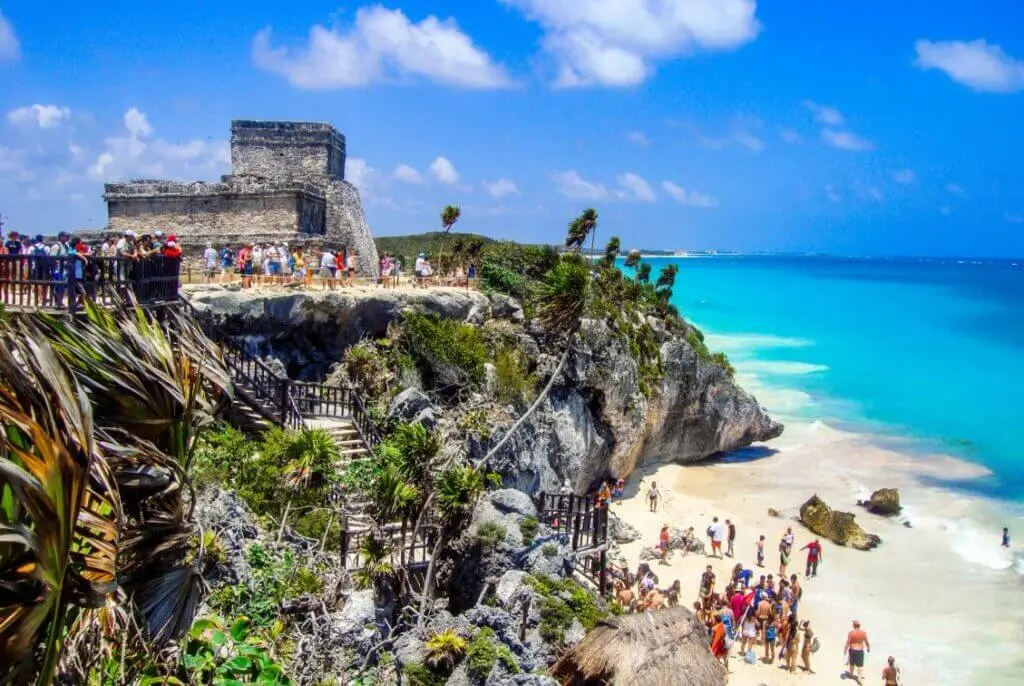 Cómo ir del Aeropuerto de Cancún a Tulum: La Guía Definitiva 2026
